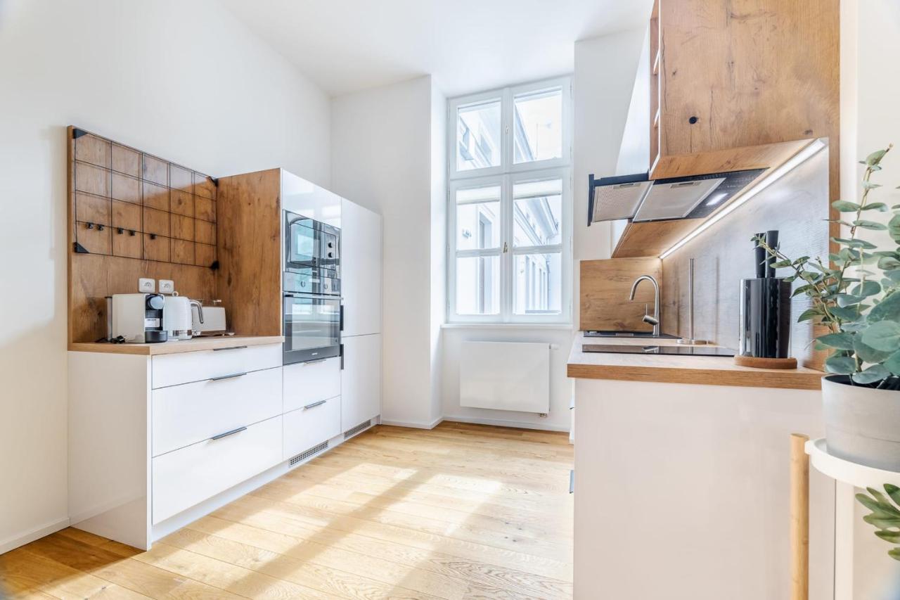 Luxury Located In Nove Mesto In The Centre Of * Prague